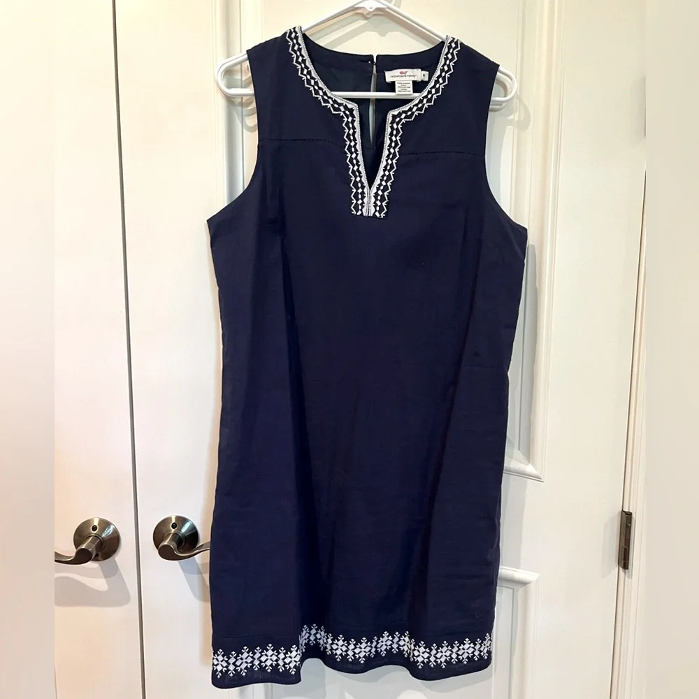 Vineyard Vines Shift Dress size Medium - Picture 1 of 3